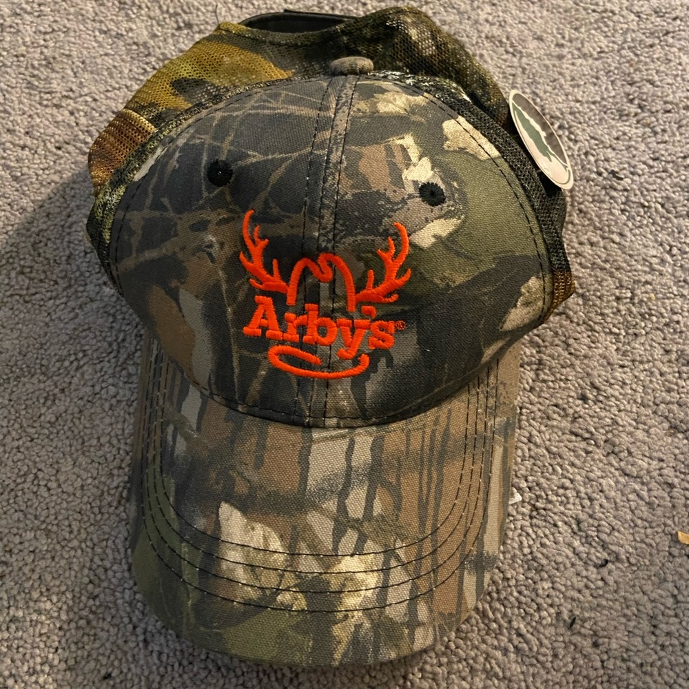 Arby’s camo hat